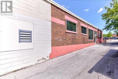 107 Erie Street Stratford ON N5A 2M5