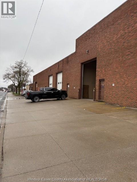 1577 Howard Avenue Windsor ON N8X 3T5