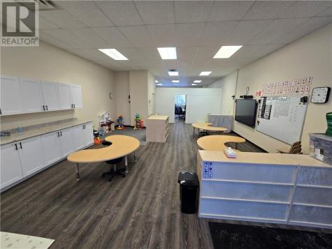 430 Westmount Avenue Unit# F Sudbury ON P3A 5Z8