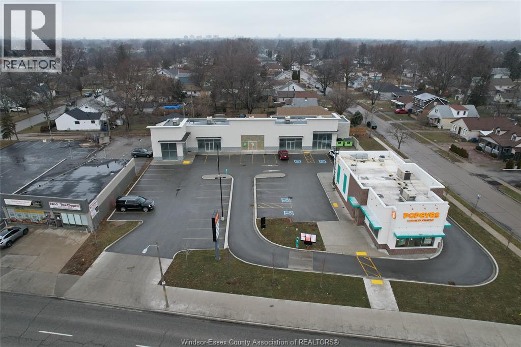 5188 Tecumseh Road East Windsor ON N8T 1C3