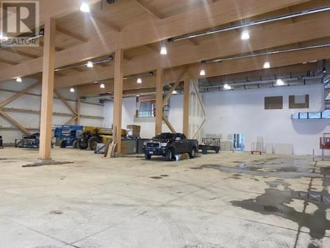 935 Cambrian Heights Sudbury ON P3C 5C3
