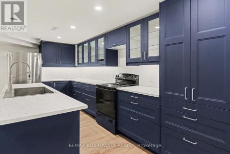 1399 Ellsworth Lane Ottawa ON K4P 1N3