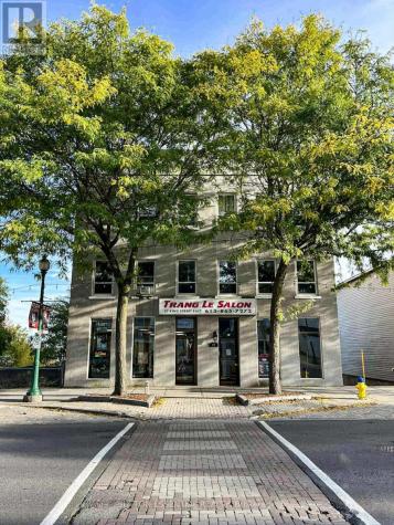 27 King Street East Brockville ON K6V 1A7
