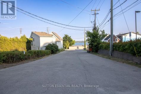 27 King Street East Brockville ON K6V 1A7