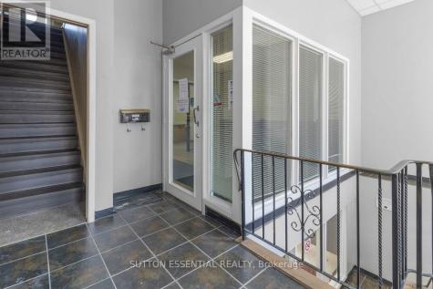 27 King Street East Brockville ON K6V 1A7