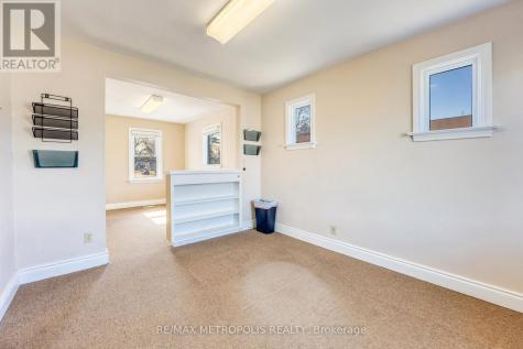 855 Exmouth Street Sarnia ON N7T 5R3