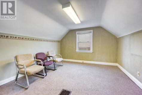 855 Exmouth Street Sarnia ON N7T 5R3