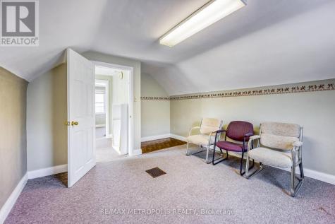 855 Exmouth Street Sarnia ON N7T 5R3