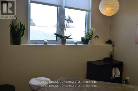 213 Horseshoe Valley Road East Oro-medonte ON L0K 1E0