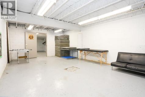 126 Queen Street E # 5 Sault Ste. Marie ON P6A 1Y5