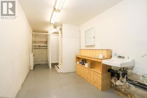 126 Queen Street E # 5 Sault Ste. Marie ON P6A 1Y5