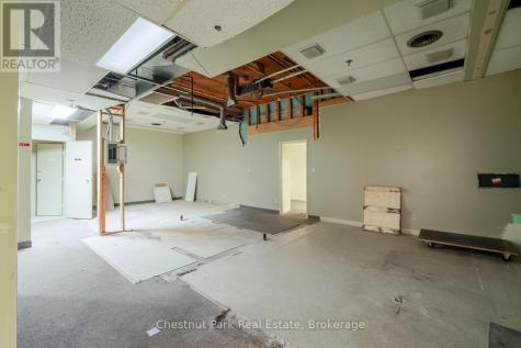 945 3rd Avenue East Owen Sound ON N4K 2K8