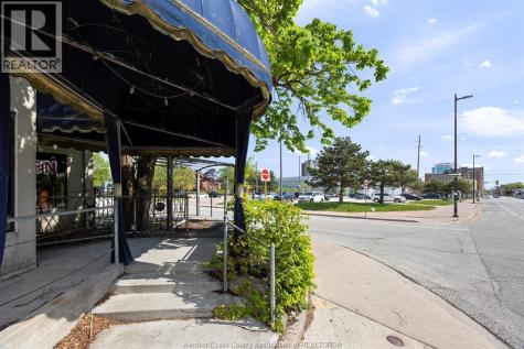 620 University Avenue West Windsor ON N9A 5R5