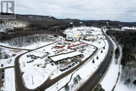 14 Oakland Boulevard Elliot Lake ON P5A 2T1