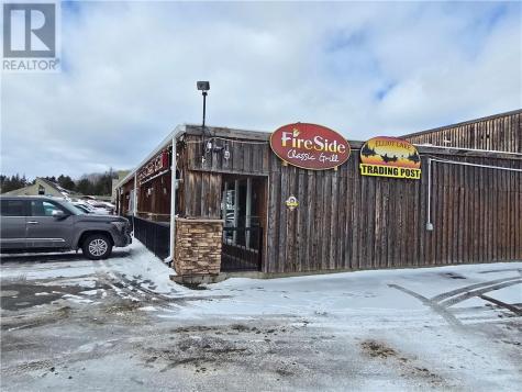 14 Oakland Boulevard Elliot Lake ON P5A 2T1