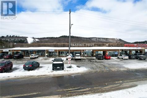 14 Oakland Boulevard Elliot Lake ON P5A 2T1