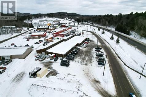 14 Oakland Boulevard Elliot Lake ON P5A 2T1