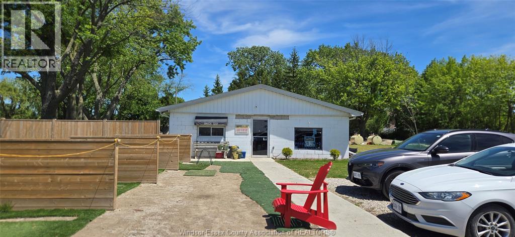 7619 Broderick Road Lasalle ON N9H 1W9