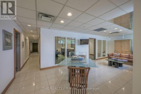 11 Barrie Boulevard St. Thomas ON N5P 4B9