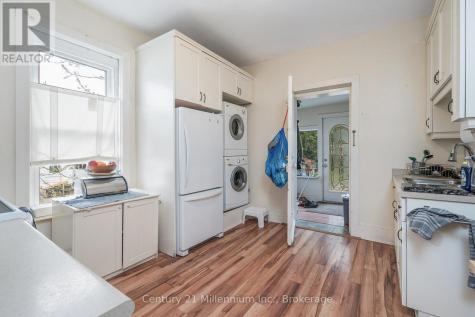 131-133 Garafraxa Street South West Grey ON N0G 1R0