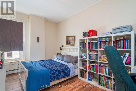 131-133 Garafraxa Street South West Grey ON N0G 1R0