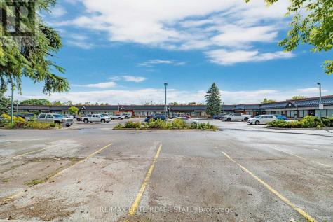 208 & 210 Memorial Avenue Orillia ON L3V 7V1