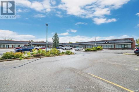 208 & 210 Memorial Avenue Orillia ON L3V 7V1