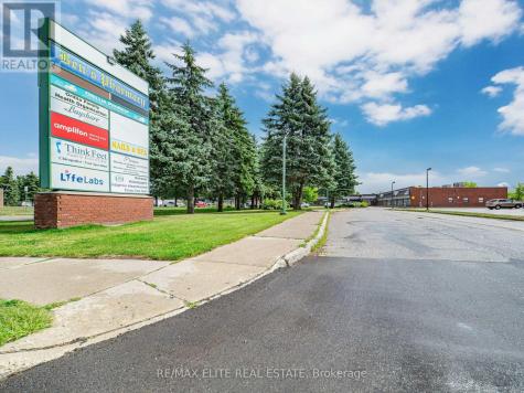 208 & 210 Memorial Avenue Orillia ON L3V 7V1