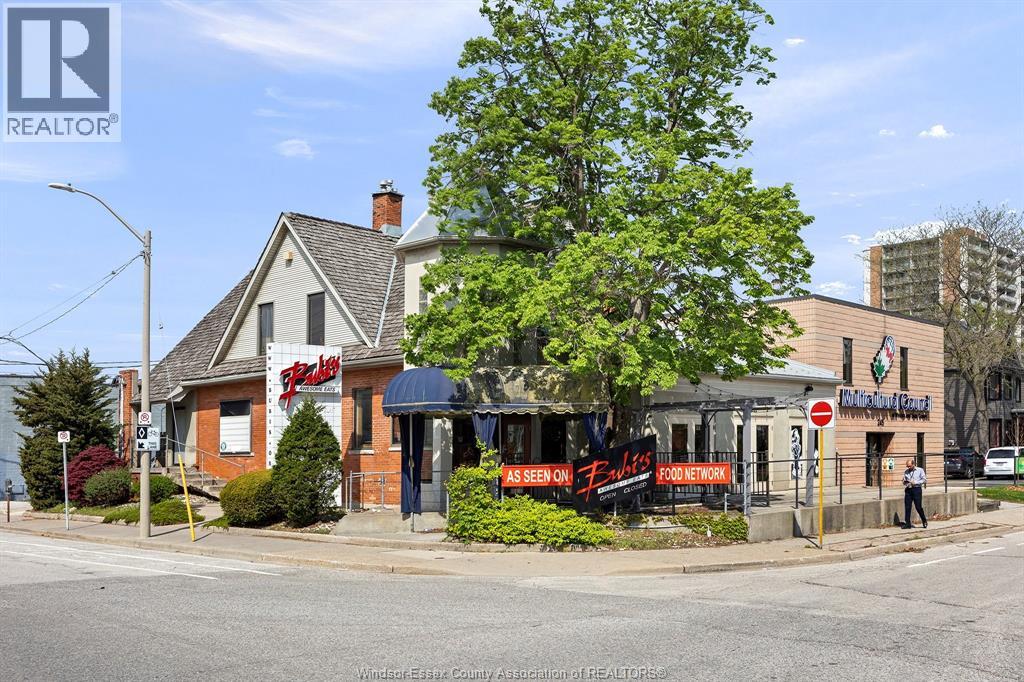 620 University Avenue West Windsor ON N9A 5R5