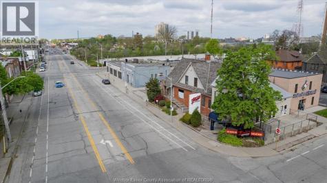 620 University Avenue West Windsor ON N9A 5R5