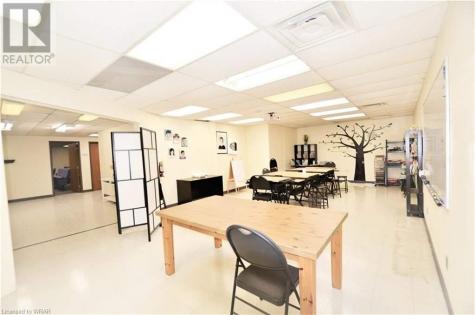 55 Dickson Street Cambridge ON N1R 7V5