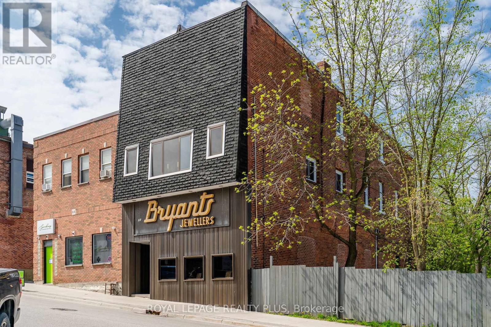 66 Main Street Penetanguishene ON L9M 1T3