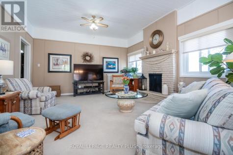 66 Main Street Penetanguishene ON L9M 1T3