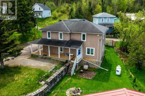 17581 Highway 60 Madawaska Valley ON K0J 2N0