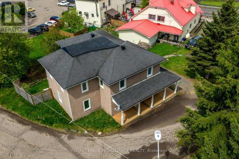 17581 Highway 60 Madawaska Valley ON K0J 2N0