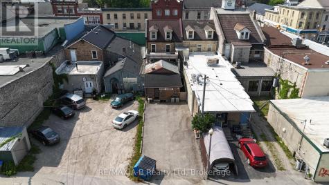 141-143 Queen Street East St. Marys ON N4X 1A3