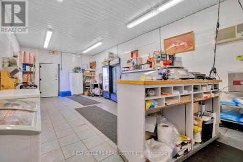 4049 Bonneau Line Chatham-kent ON N0P 2L0