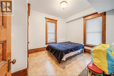 259 Wellington Street West Chatham ON N7M 1J9