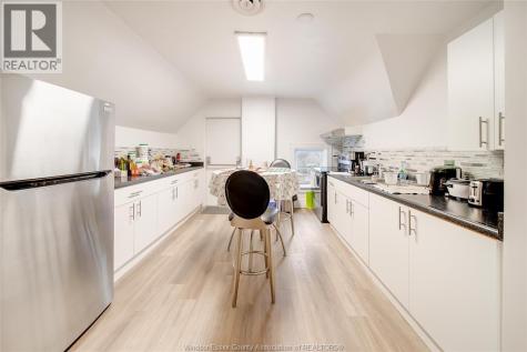 259 Wellington Street West Chatham ON N7M 1J9
