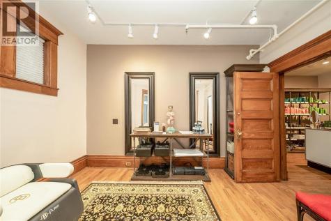 259 Wellington Street West Chatham ON N7M 1J9