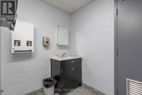 130 Woodworth Avenue South St. Thomas ON N5P 3K1