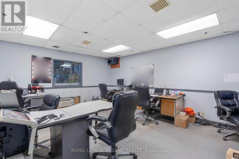 130 Woodworth Avenue South St. Thomas ON N5P 3K1