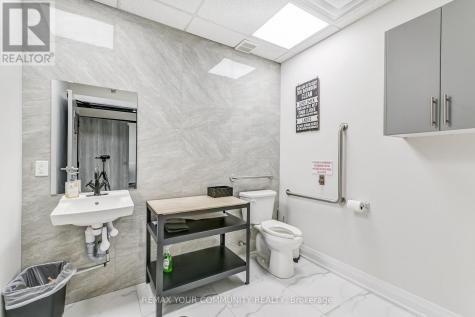 1185 Queensway East Mississauga (dixie) ON L4Y 0G4