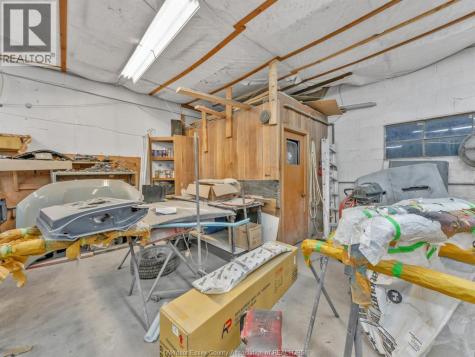 465 Front Road North Amherstburg ON N9V 2V5