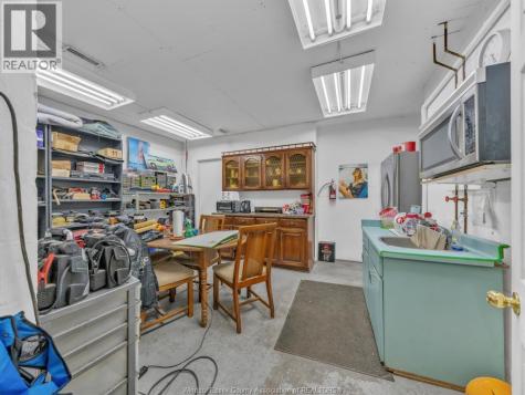 465 Front Road North Amherstburg ON N9V 2V5