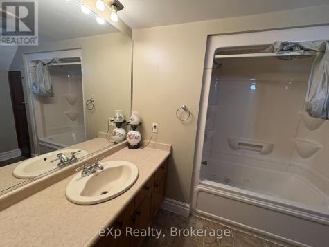 1602 9th Avenue East Owen Sound ON N4K 6S2