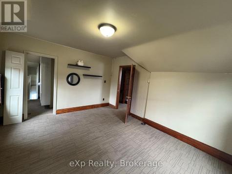 1602 9th Avenue East Owen Sound ON N4K 6S2