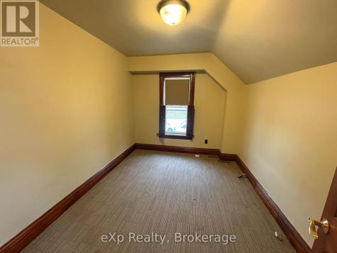 1602 9th Avenue East Owen Sound ON N4K 6S2