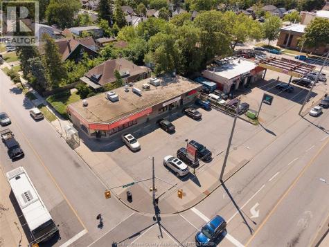 1705 Wyandotte Street West Windsor ON N9B 1J2