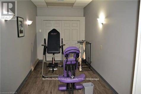 662, 668 Gustavus Street Saugeen Shores ON N0H 2C0